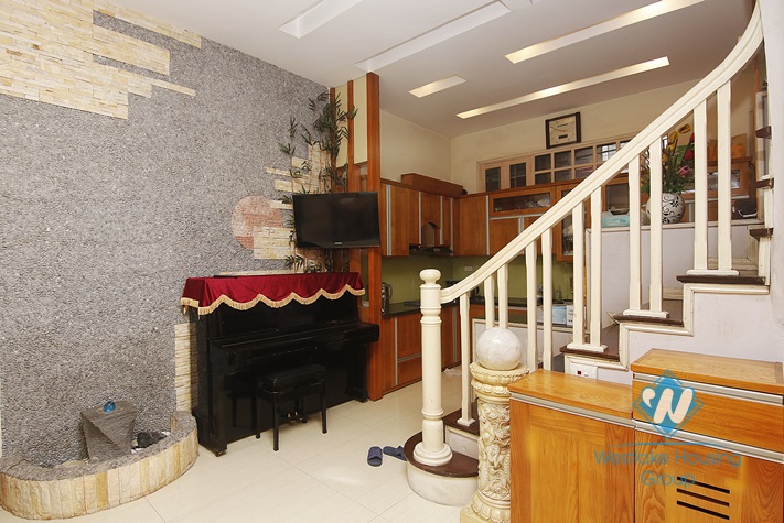 Nice house with 3 bedrooms for rent in Ho Ba Mau area, Dong Da District 